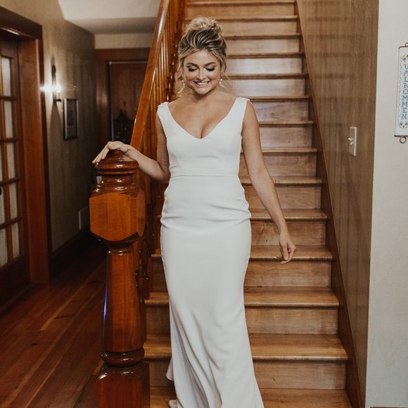 Anna Campbell - Blake Wedding Gown - Picture 8 of 8